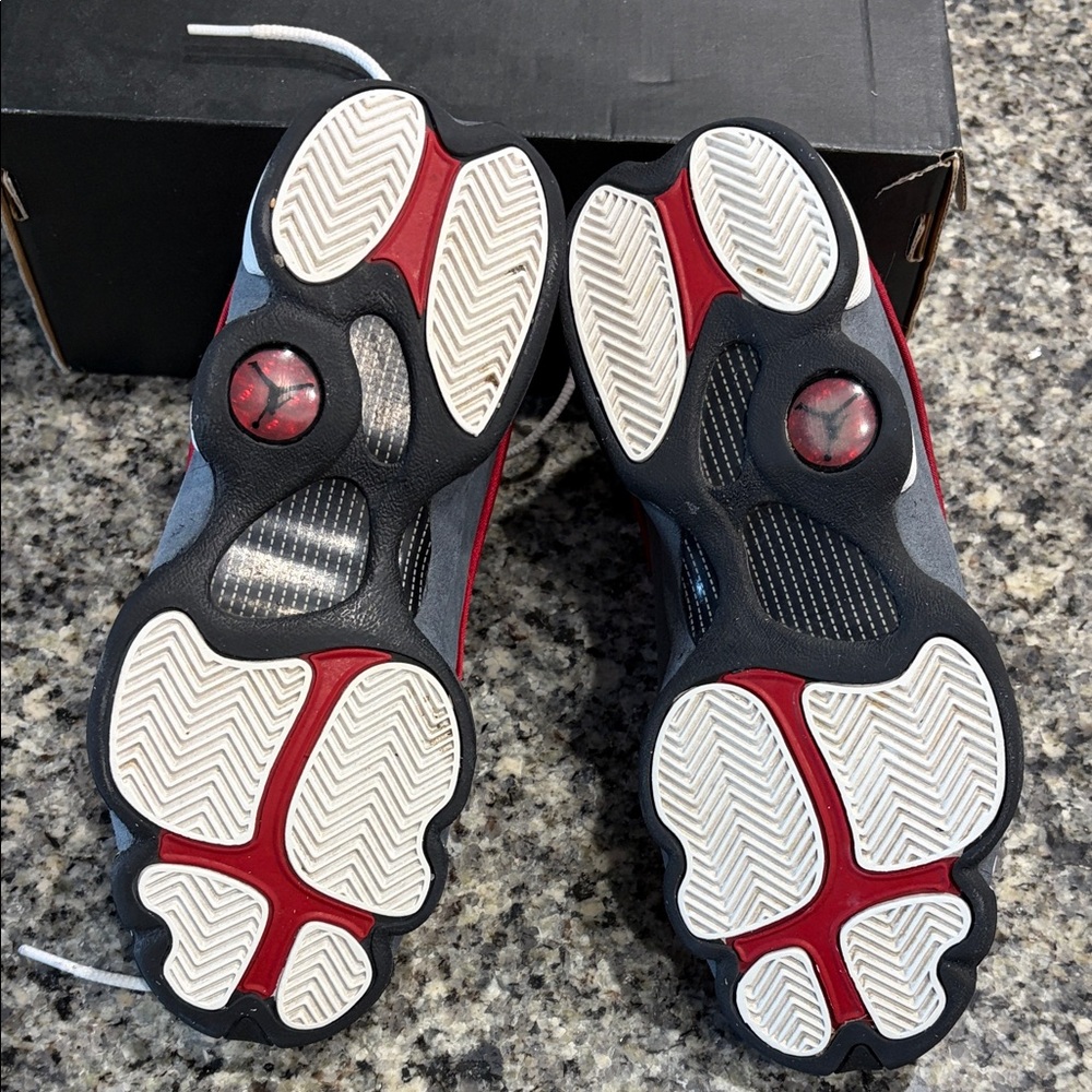 Jordan Kids Sneakers in Red and White - Picture 13 of 16